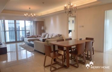 4Brs on South Shanxi Rd line2/12/13 City Apartment
